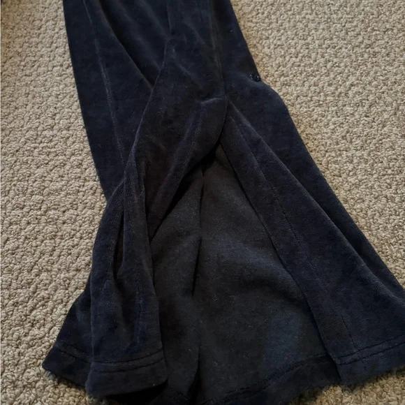 Lululemon Black Velour Wide-Leg Pants - Picture 3 of 6